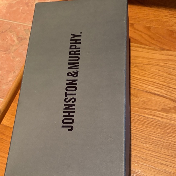 Classic Black Leather Men's Loafers Black 10.5 Wide New in Box - Picture 2 of 6